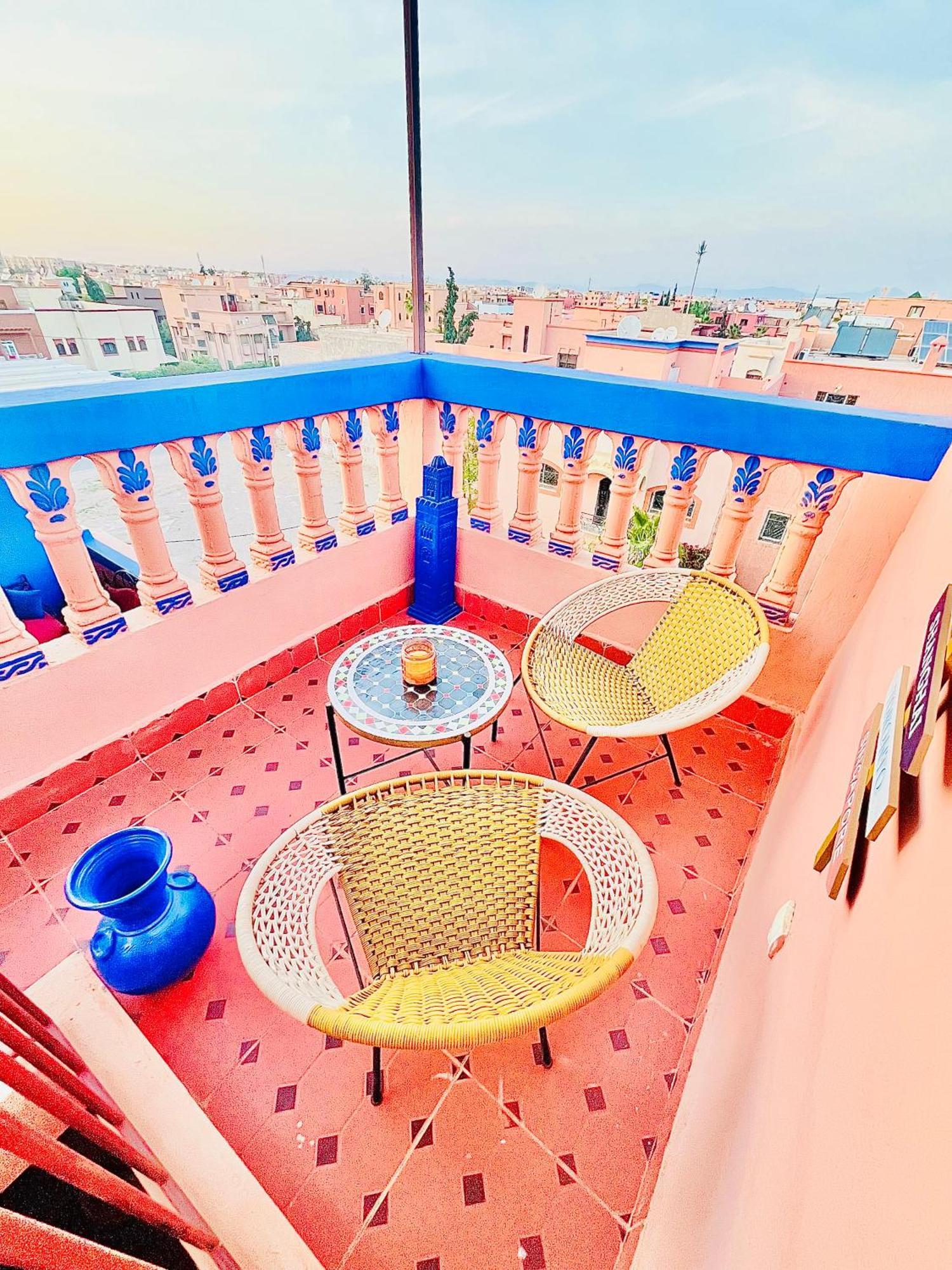 Apartment With Ac, Patio And Rooftop Appartement Climatise Avec Patio Et Toit Terrasse Марракеш Экстерьер фото