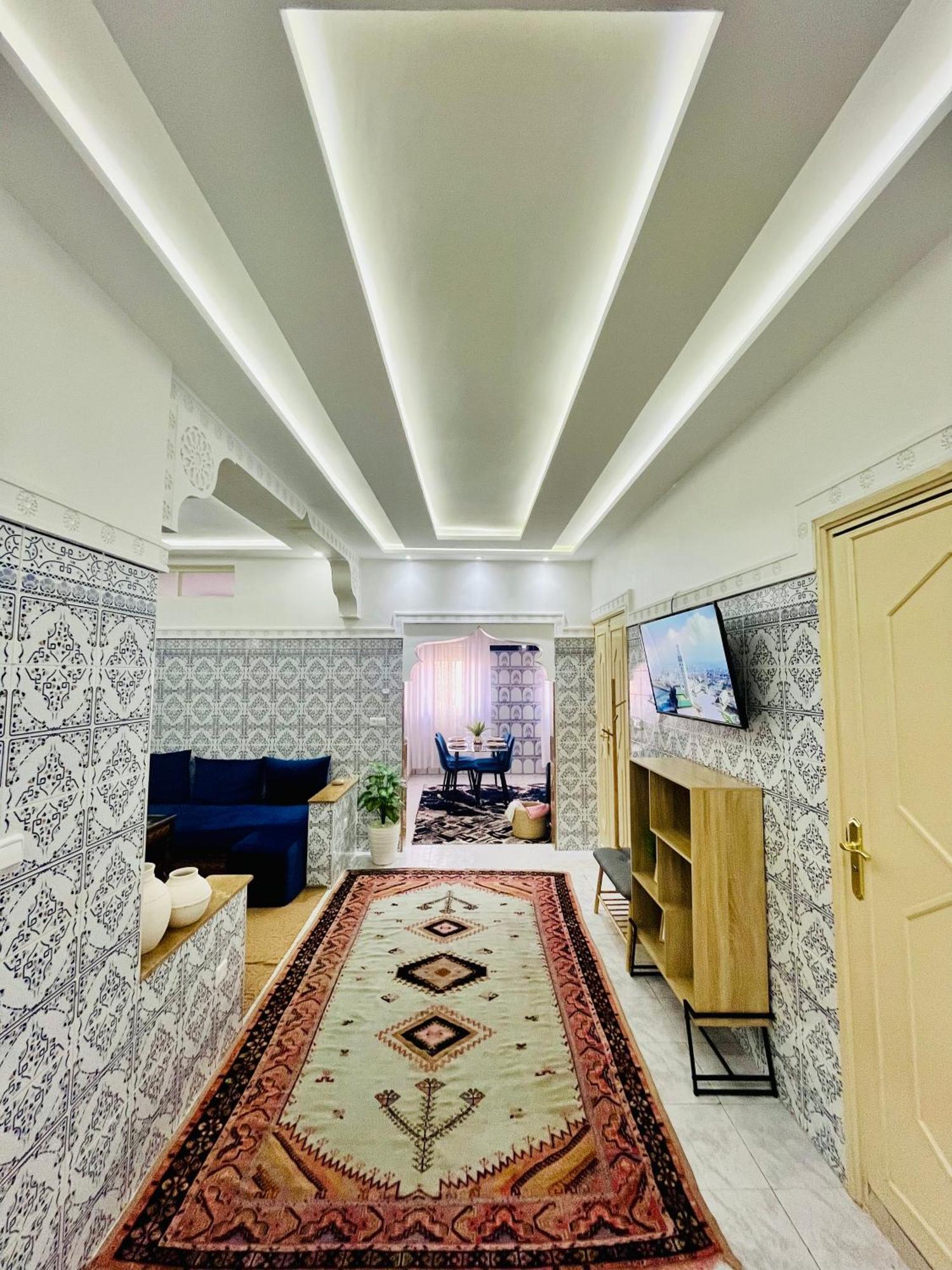 Apartment With Ac, Patio And Rooftop Appartement Climatise Avec Patio Et Toit Terrasse Марракеш Экстерьер фото