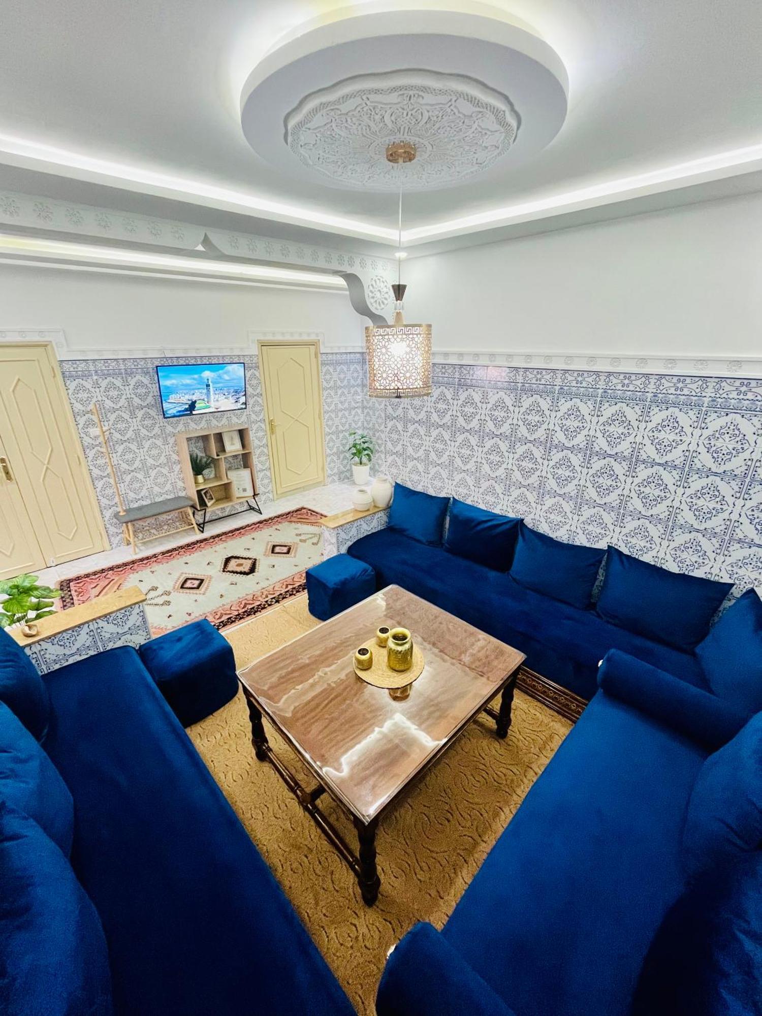 Apartment With Ac, Patio And Rooftop Appartement Climatise Avec Patio Et Toit Terrasse Марракеш Экстерьер фото
